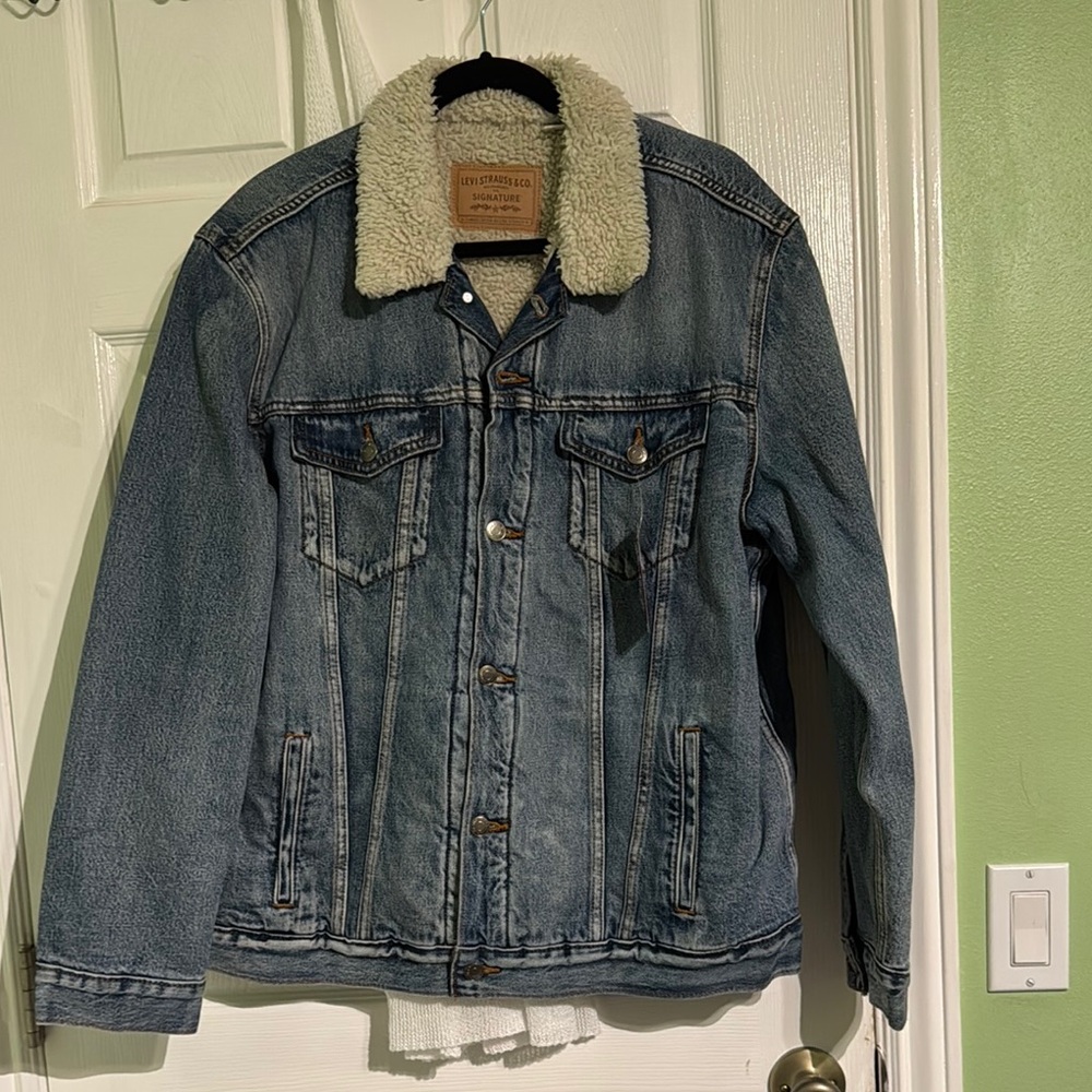 Levi's Blue Lightweight Denim Jacket